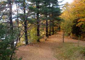 Sentiers pédestres dans les Laurentides
