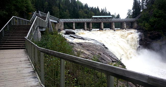 Parc de la caverne du Trou de la Fée